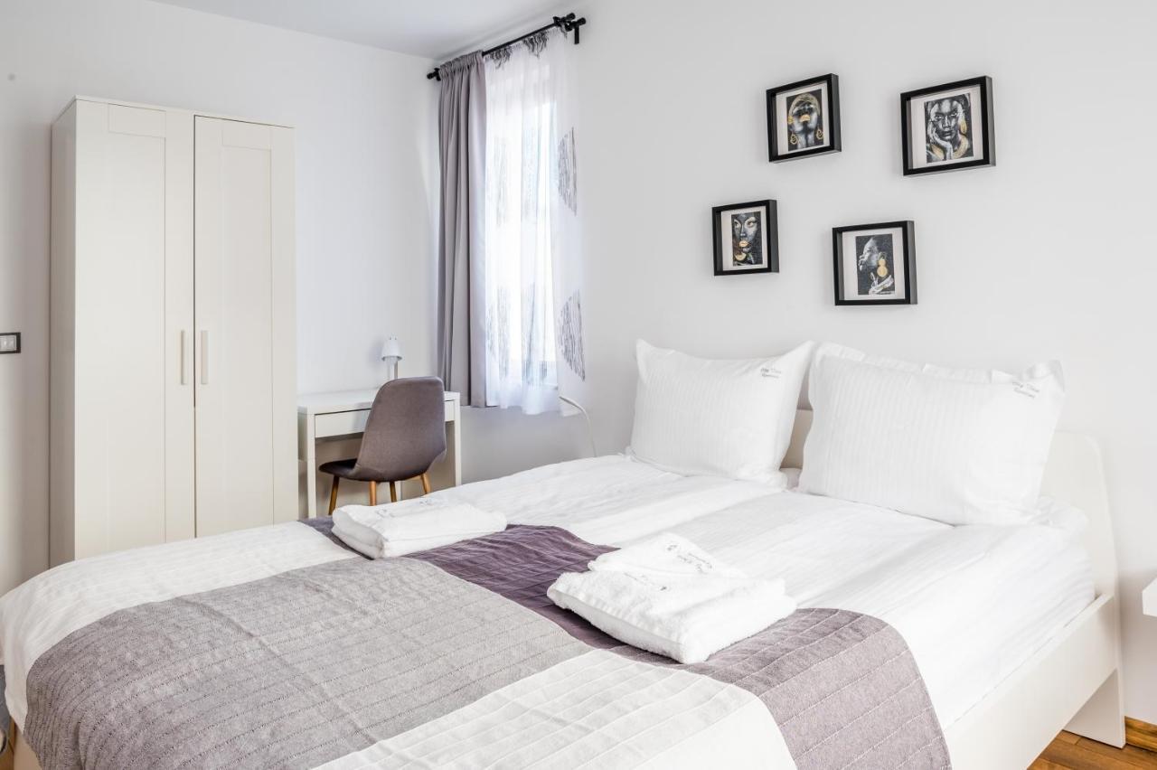 City View Apartment With 2 Bedrooms And Free Garage Blagoevgrad Kültér fotó